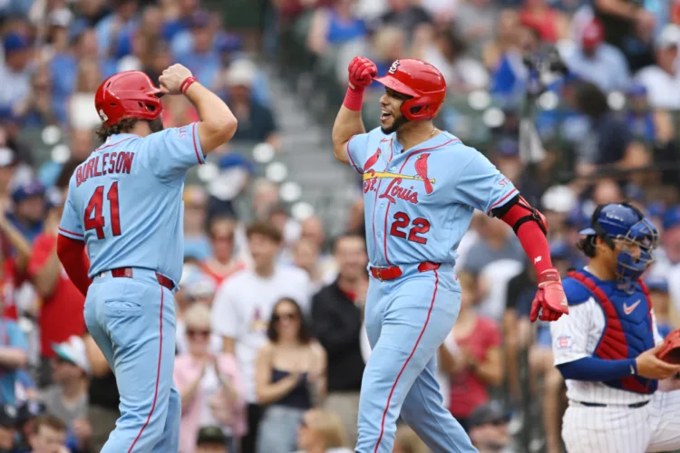 Baez goes deep 3 times in debut